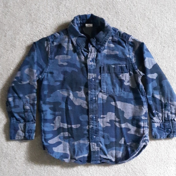 GAP Other - GAP Blue navy gray camo shirt size 4t